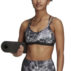 ADIDAS Yoga Essential Low-Support Reggiseni Sportivi Donna - Nero 12 ADIDAS Yoga Essential Low-Support Reggiseni Sportivi Donna - Nero -Attrezzatura Da Tennis 17359000 15