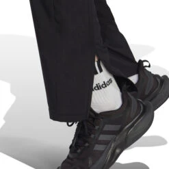 ADIDAS Essentials AEROREADY Embroidered Small Logo Pantalone Da Allenamento Uomini - Nero, Bianco -Attrezzatura Da Tennis 17911000 17