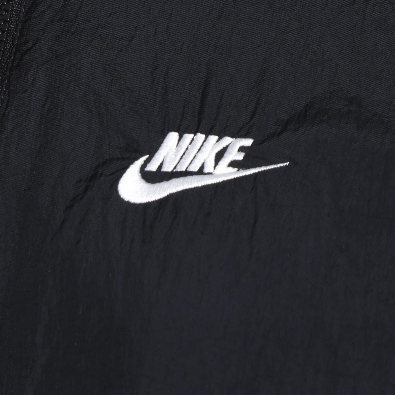 Nike Sportswear Essential WR Woven Giacca Da Allenamento Donna - Nero 6 Nike Sportswear Essential WR Woven Giacca Da Allenamento Donna - Nero - immagine 4